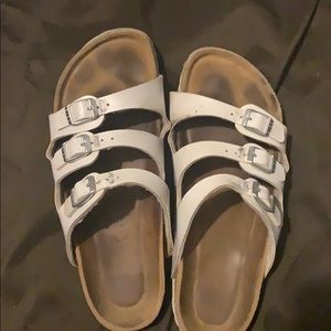 Size 39 white Birkenstock’s